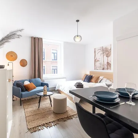 Apartment Chic Proche Aeroport & Centre-ville *