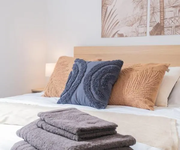 Appartement Chic Proche Aéroport&centre-ville Charleroi