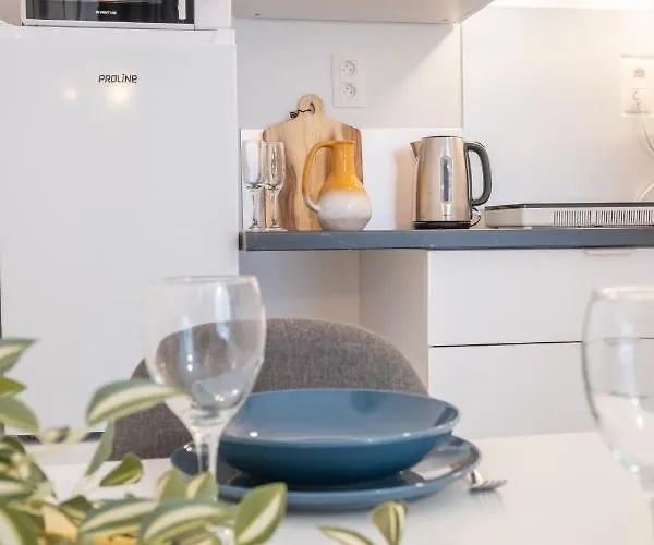 Chic Proche Aéroport&centre-ville Appartement Charleroi